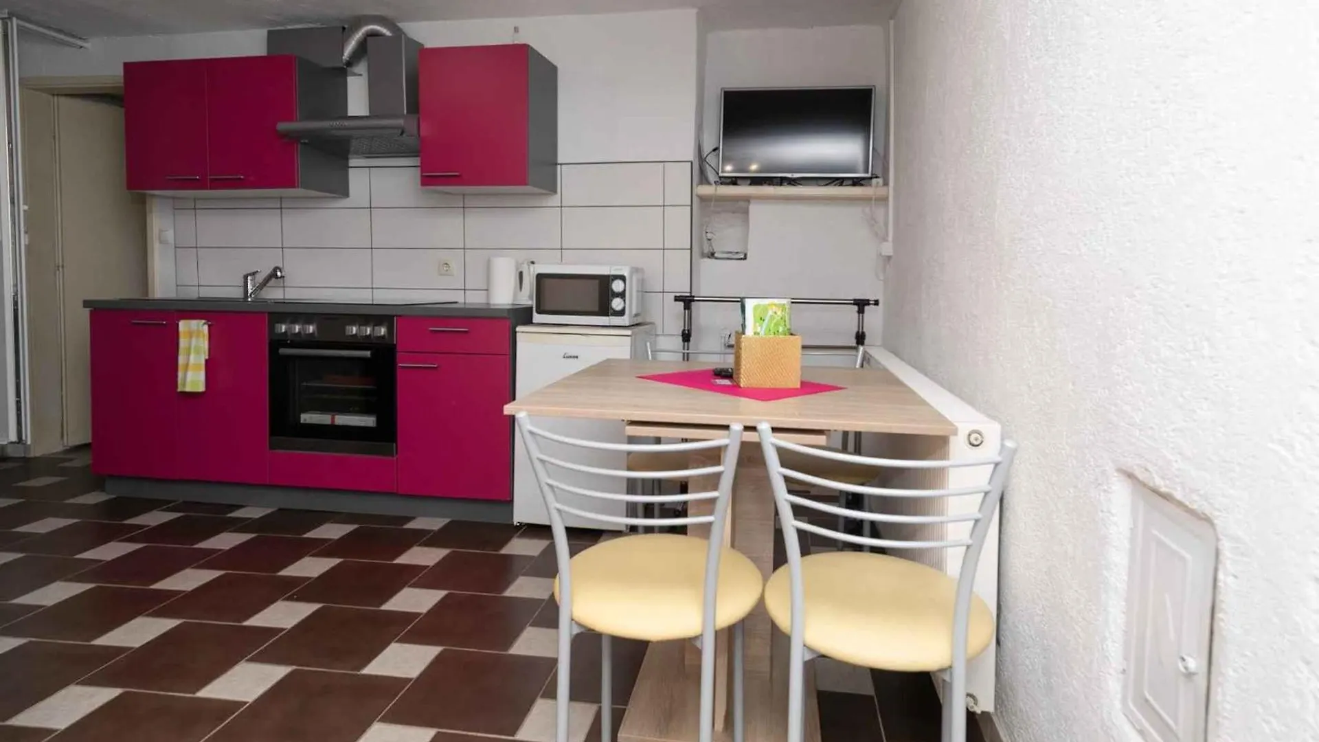Apartment In Gomirje 27382